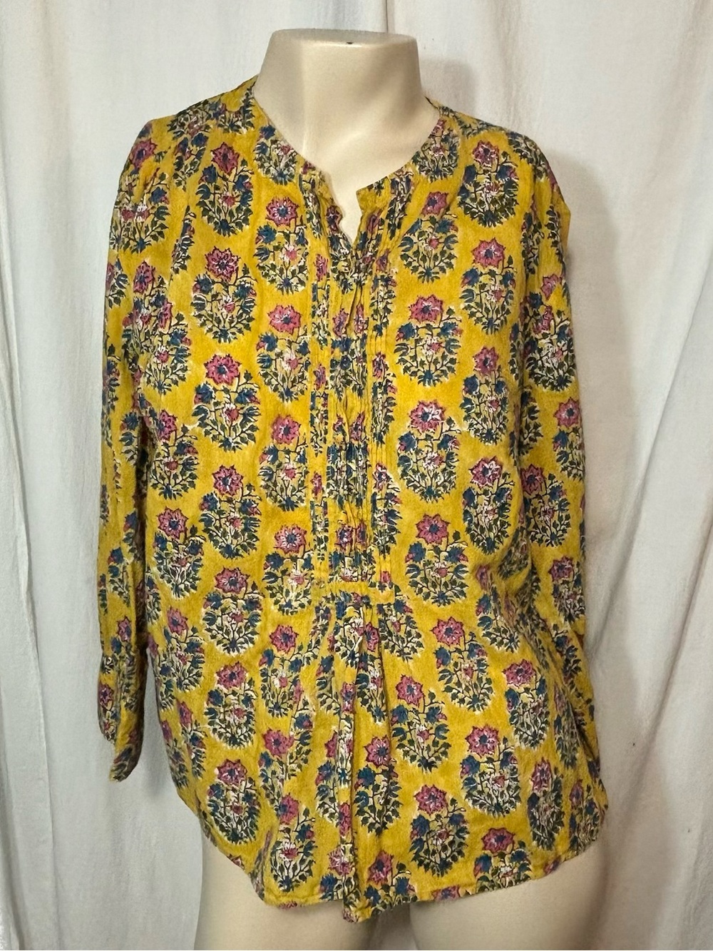Anokhi women’s small yellow cotton print button blouse top